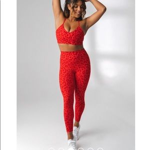 Balance Athletica Lux Form Red Set